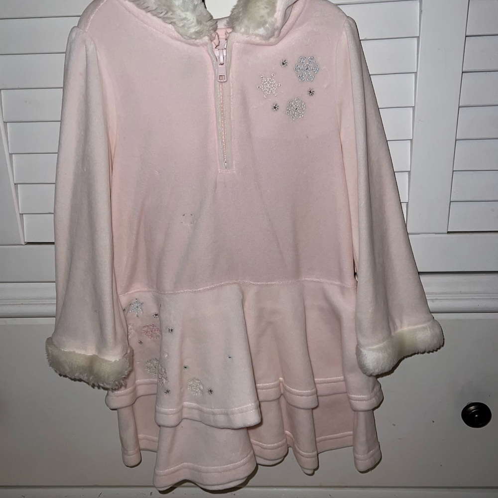 Gymboree Light Pink Snow angles 2T Hoodie with Faux Fur Trim